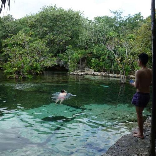 Cenote Azul