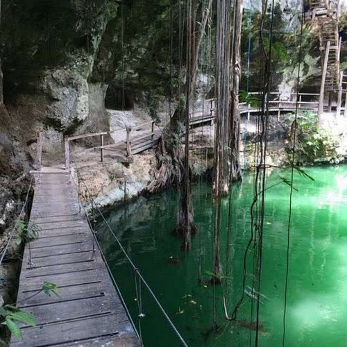 Xcanche Cenote