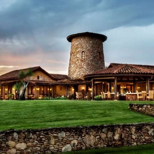 Royal Isabela
