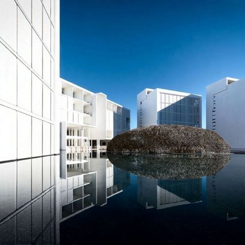 Viceroy Hotel