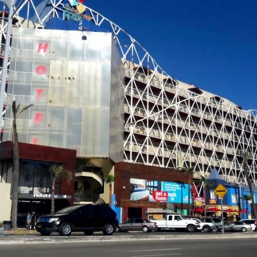 Festival Plaza Hotel
