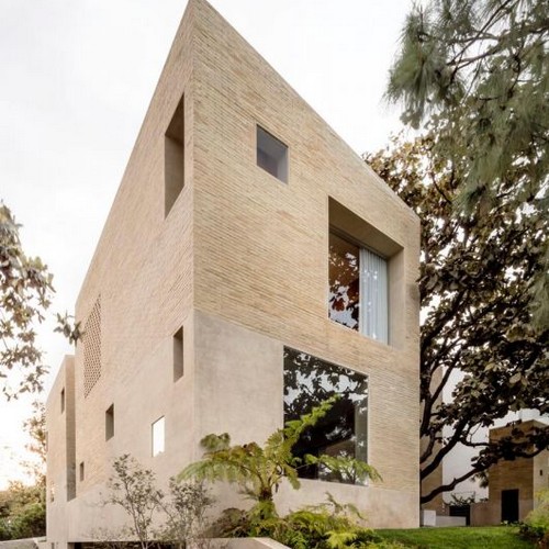 Casa Miguel Glez